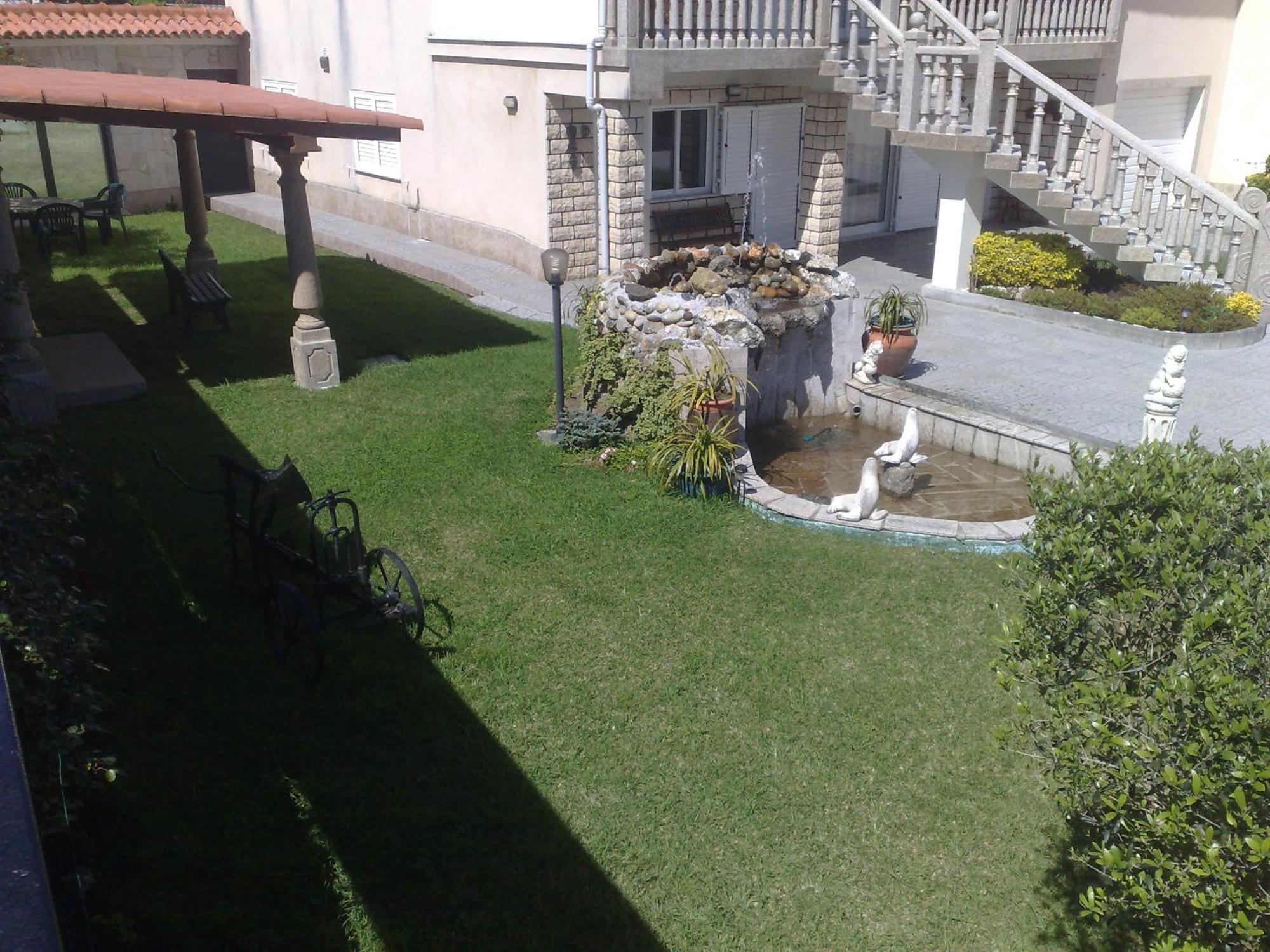 Homestay Ribeiro Pilgrims Way To Santiago Bike A Garage For Marinhas